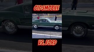 Oldsmobile and Ford Muscle Car Burnouts! #shorts