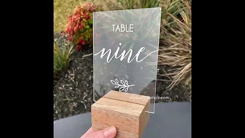 ACRYLIC TABLE NUMBER SIGN WITH CRICUT #shorts