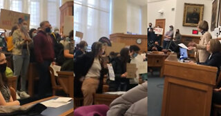 Yale Law Students Disrupt Free Speech Panel Hosted by Conservative Speaker: 'I'll Fight You B*tch'