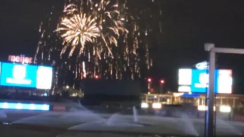 🎆 Fireworks In Louisville, Kentucky
