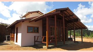 Casas feita de madeira.