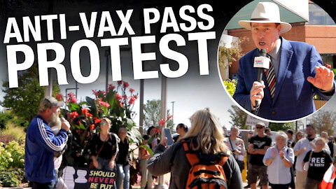 Vaccine passport protest comes to Oakville, Ont. — a town obsessed with compliance