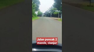 ada yang sering lewat sini? sejuk nya hampir sama seperti puncak cipanas