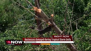 Tornado damages Bradenton business