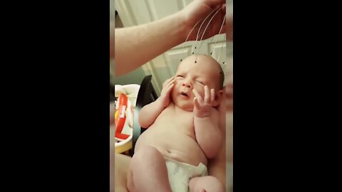 Little Baby Get Massage at First time!! Watch his Reactions..!!