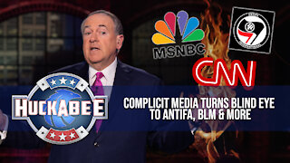 THIS Is Domestic Terrorism! Media Turns Blind Eye To Antifa, BLM & Border Crisis | FOTM | Huckabee