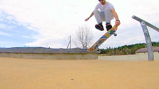 Slow Motion Video - Skateboarding 2023 - 360 Tail Whip