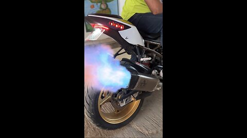 BMWS1000RR BACKFIRE