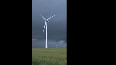 Watch This Wind Turbine Rotation Direction High Speed