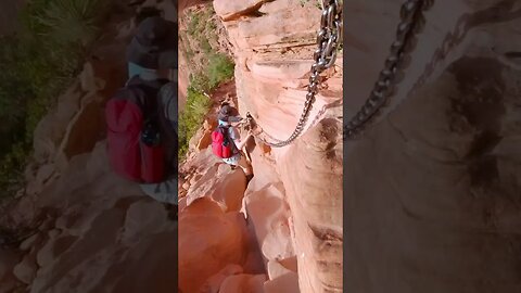 Hiking Angels Landing