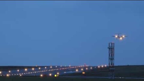 Skræmmende landinger i Leeds Bradford lufthavn, Storbritannien.