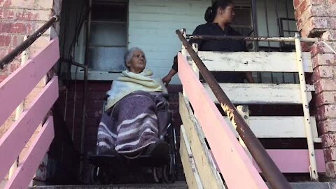 SOUTH AFRICA - Cape Town - Enid George remains stuck in her 3rd floor flat.(Video) (si9)