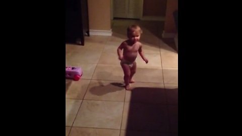 Baby dances to Bruno Mars' "Uptown Funk"