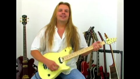 10 Minute Guitar Lessons: Eddie Van Halen EVERYBODY WANTS SOME Woman and Children First EVH epi 05