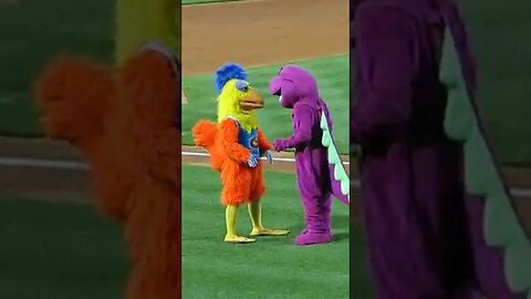 Big Bad Chicken Smacks Barney #shorts