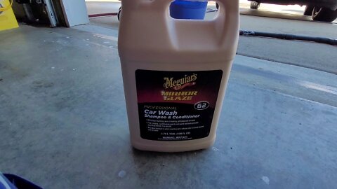 Meguiar's - Mirror Glaze car wash shampoo and conditioner