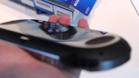 PS Vita 3G First Edition Bundle (Unboxing)