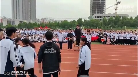 Chinese Students Reenact the Assassination of Former Japanese Prime Minister Abe, Elicit Cheers
