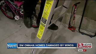 SW Omaha homes damaged by winds