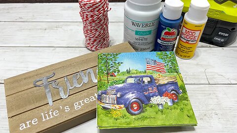 Easy Patriotic Shelf Sitter || Napkin Decoupage