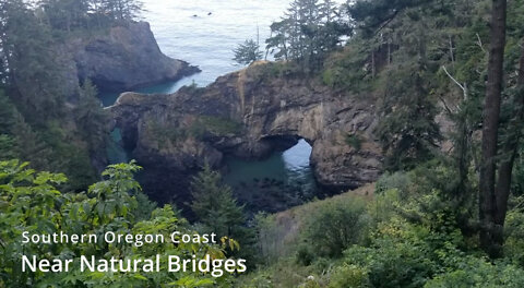 Southern Oregon Coast - Natural Bridges