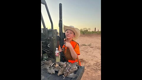 8 YEAR OLD'S FIRST TEXAS DOVE HUNT