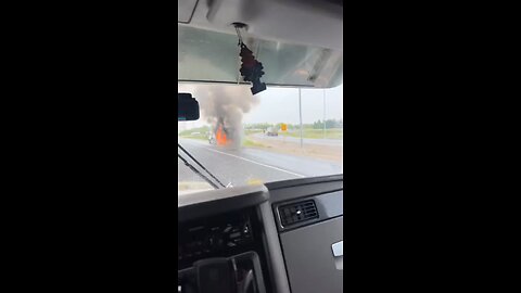Trailer Fire On Highway 404 Aurora