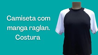 Camiseta com manga raglan, costura