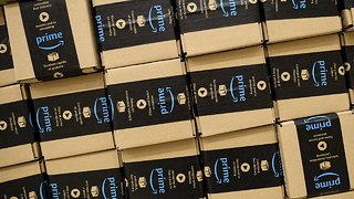 Amazon Drops Free Shipping Minimum As Holiday Competition Ramps Up