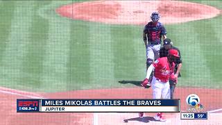 Jupiter native Miles Mikolas battles the Braves