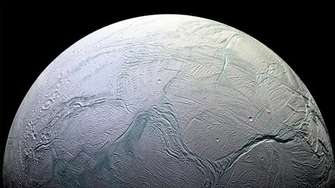 NASA Finds Ocean & Possible Alien Life on Saturn's Moon