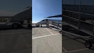 Boarding Skywest CRJ-200