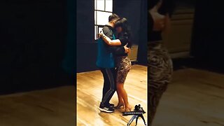 🕺🏻💃🏻: @anna_urbkiz & 🔥💕 @jonymelgarejo_official 💕🔥 💯🔥#kizomba