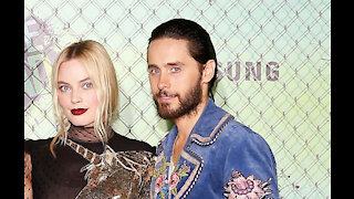 Jared Leto has denied gifting 'Suicide Squad' co-star Margot Robbie a dead rat