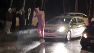 Police attempt to shut down car meet