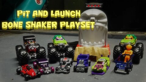 Hot Wheels Monster Trucks Pit And Launch Bone Shaker Playset