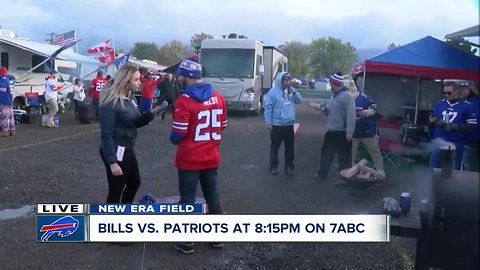 Hannah tailgating with the fans ahead of MNF