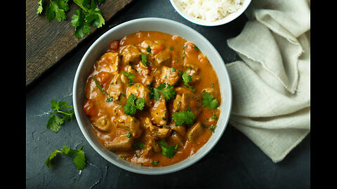 "Succulent and Spicy Chicken Curry Recipe - A Mouthwatering Delight!"