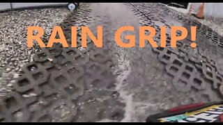 Michelin City Grip 2 Motorcycle tires practical test on Honda Grom in the rain