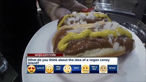 Detroit's vegan coney island, 'Chili Mustard Onions,' opens Wednesday