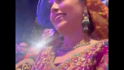 Azlan Shah and Warisha Mehandi | Azlan Shah Viral Mehandi Dance | Viral Pakistani Dance