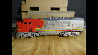 Lionel 2343 Santa Fe F3 Diesel Locomotive with switches, signals, and bumpers