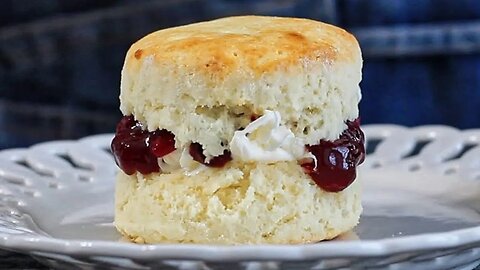 Gluten Free English Scones | So fluffy and soft!