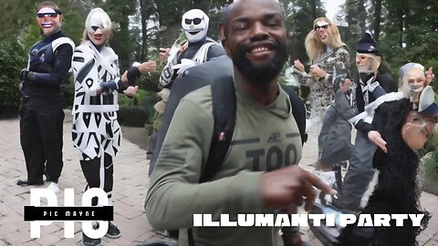 DRAGON CON IN ATLANTA GA Man Calls It Illuminati party