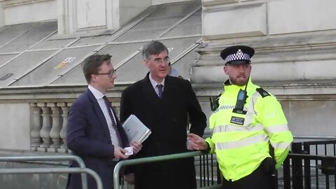 Jacob Rees Mogg called a Lier outside Downing street. Justin Trudeau state visit