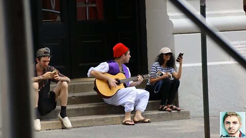 Aladdin Serenades Hot Girls!