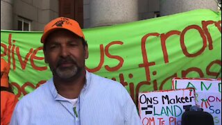 SOUTH AFRICA - Cape Town - Philippi Horticultural Area (PHA) Food and Farming campaign at Cape High Court(video) (ETS)