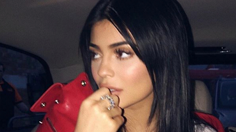 HOW MUCH Does Kylie Jenner Make Off EACH Instagram Post?!