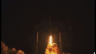 SpaceX launches Falcon 9 rocket