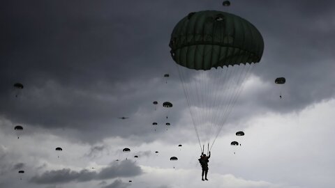 "The Heart Attack" - Vision of Future Air & Sea Invasion of The U.S.A.